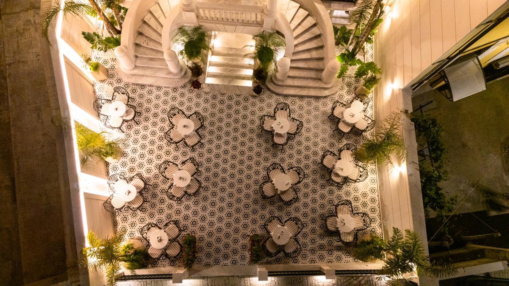 Art Gallery Boutique Hotel Durres Bagian luar foto