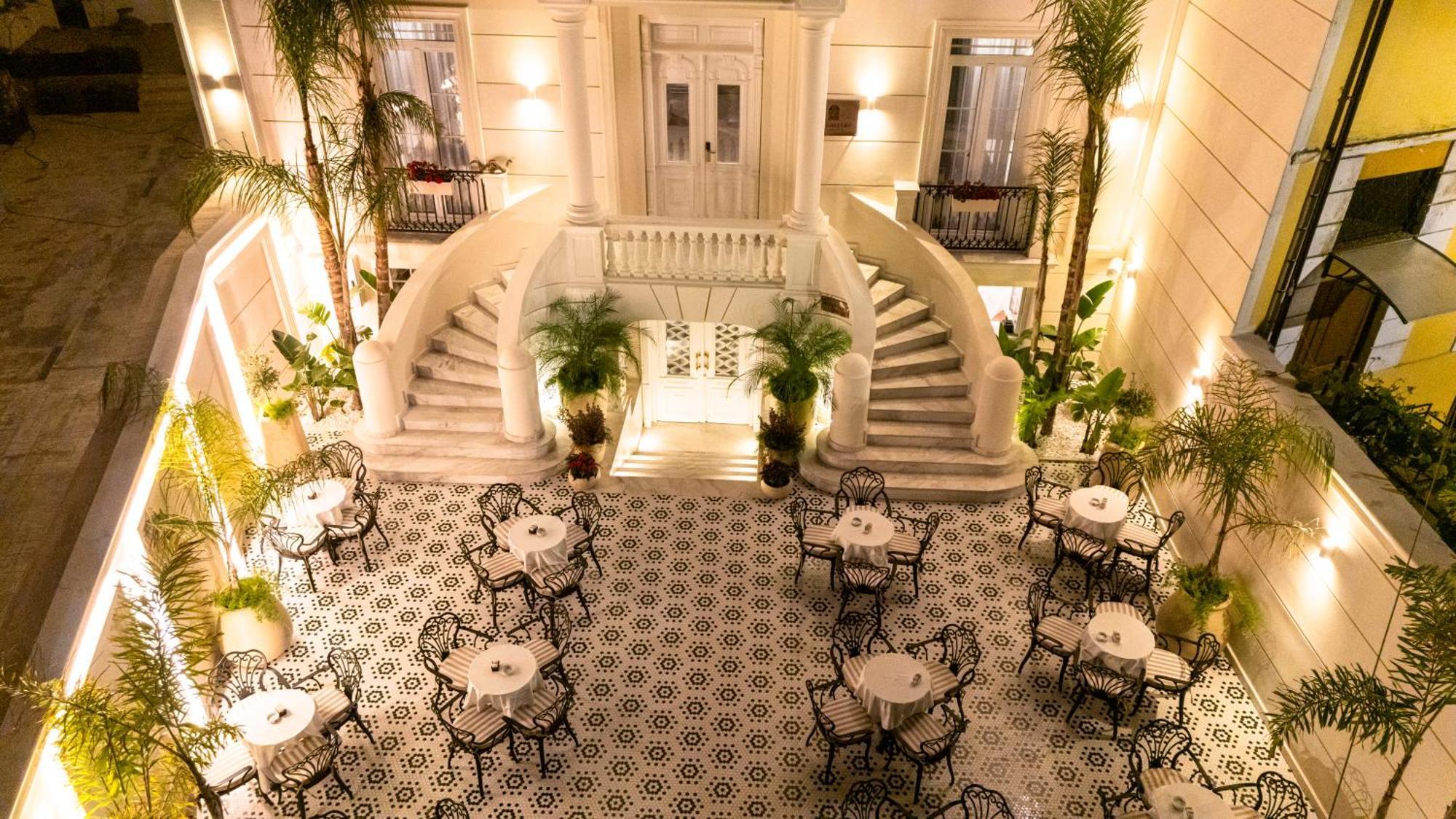 Art Gallery Boutique Hotel Durres Bagian luar foto